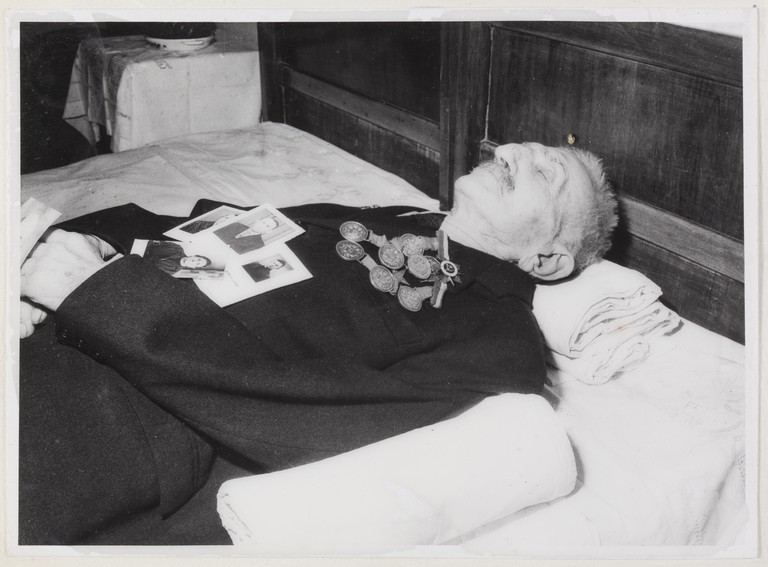 Gattatico-Reggio Emilia, 27-30 marzo 1970, Funerali di Alcide Cervi, Alcide Cervi sul letto di morte